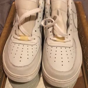 Nike Air Force 1’s size 8.5 Men